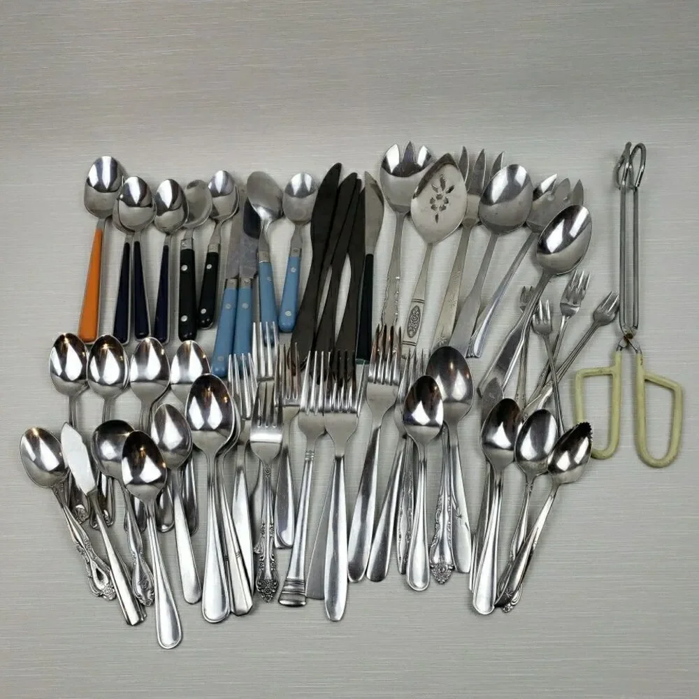 Mix Lot of Flatware Silverware Serving Utensil Stainless Spoons Forks Knives